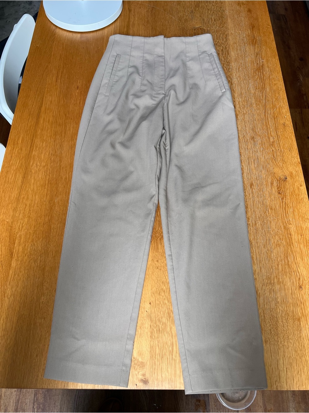 Zara High-Waist Slim Tailored Cream-Beige Trousers - Picture 8 of 9